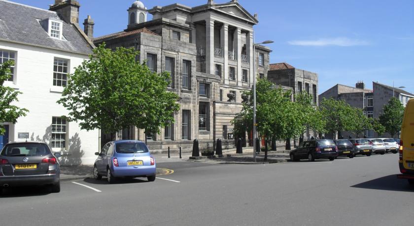 The Albany St Andrews Hotel Bagian luar foto