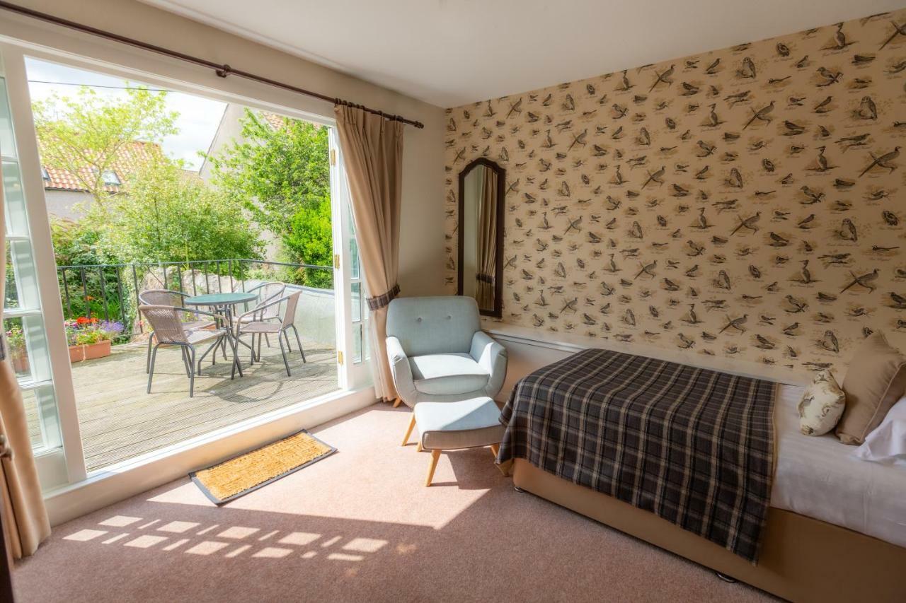 The Albany St Andrews Hotel Bagian luar foto